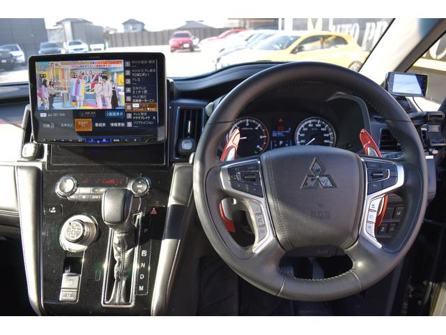 デリカＤ：５ Ｇ　パワーパッケージ　ワンオーナー２．２ＧパワーＰＫＧオーバーフェンダールーフキャリアサイドオーニングタープテント（16枚目）