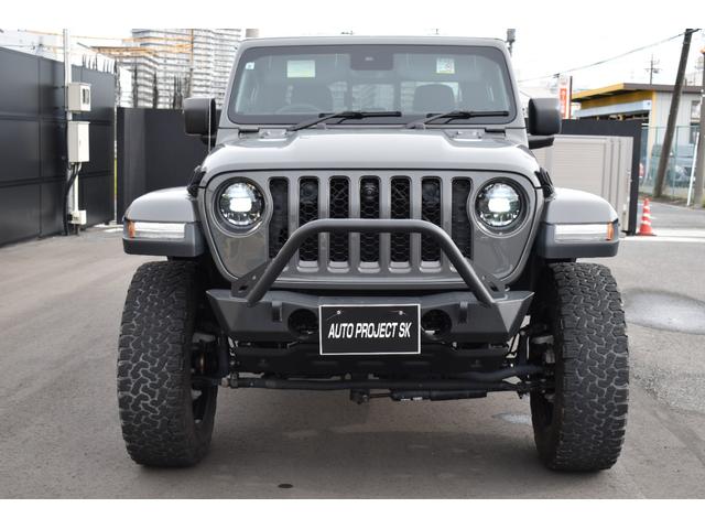 ジープ・グラディエーター ルビコン　ラフカントリーリフトアップ社外ホイール２０ＡＷ社外フロントバンパーノーマルパーツ純正ホイール有（4枚目）