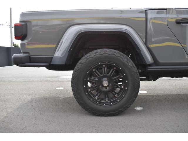 ジープ・グラディエーター ルビコン　ラフカントリーリフトアップ社外ホイール２０ＡＷ社外フロントバンパーノーマルパーツ純正ホイール有（12枚目）