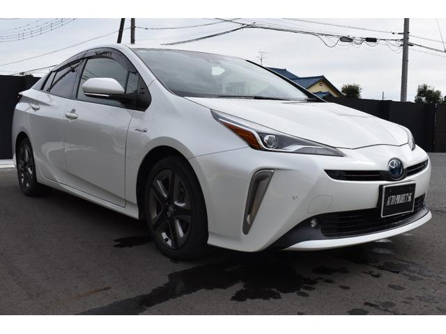 プリウス Sツーリングセレクション 弊社下取り車両プリウスSツーリングセレクションパールホワイトナビ・TV走行中見れます(2枚目)