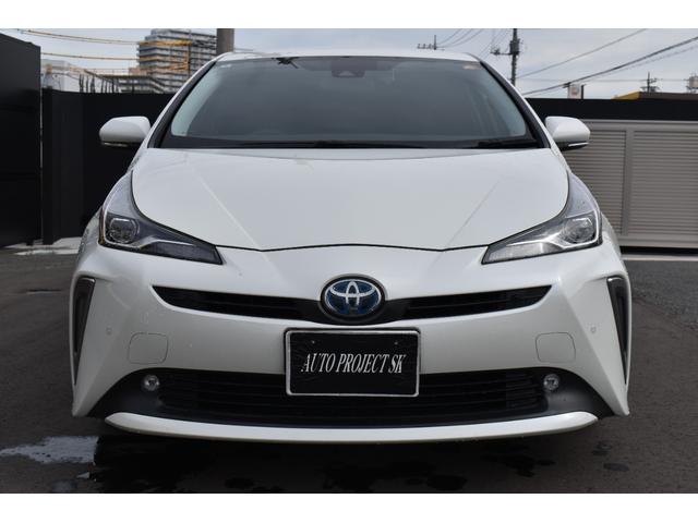 プリウス Sツーリングセレクション 弊社下取り車両プリウスSツーリングセレクションパールホワイトナビ・TV走行中見れます(4枚目)