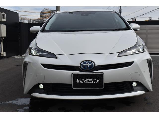 プリウス Sツーリングセレクション 弊社下取り車両プリウスSツーリングセレクションパールホワイトナビ・TV走行中見れます(5枚目)