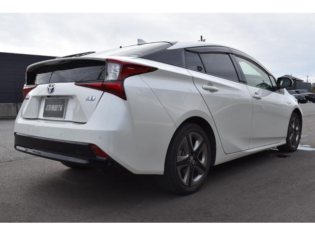 プリウス Sツーリングセレクション 弊社下取り車両プリウスSツーリングセレクションパールホワイトナビ・TV走行中見れます(10枚目)