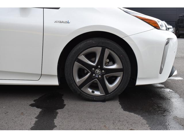 プリウス Sツーリングセレクション 弊社下取り車両プリウスSツーリングセレクションパールホワイトナビ・TV走行中見れます(14枚目)