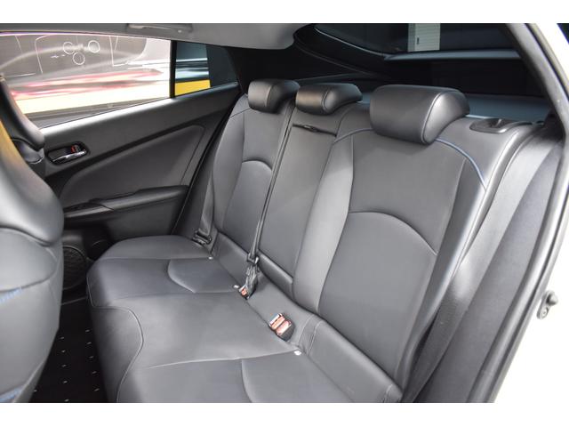 プリウス Sツーリングセレクション 弊社下取り車両プリウスSツーリングセレクションパールホワイトナビ・TV走行中見れます(28枚目)