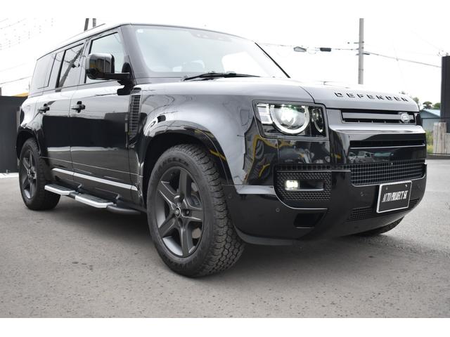 ディフェンダー １１０Ｘ－ダイナミックＳＥ　Ｐ３００　登録済未使用車エアサスペンションＥＸブラックＰＫＧパノラミックサンルーフ１２ウェイ電動シートヒーターコンソールクーラーボックス（2枚目）