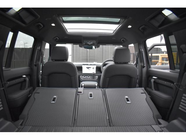 ディフェンダー １１０Ｘ－ダイナミックＳＥ　Ｐ３００　登録済未使用車エアサスペンションＥＸブラックＰＫＧパノラミックサンルーフ１２ウェイ電動シートヒーターコンソールクーラーボックス（44枚目）