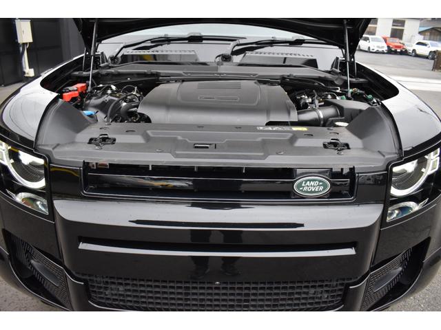 ディフェンダー １１０Ｘ－ダイナミックＳＥ　Ｐ３００　登録済未使用車エアサスペンションＥＸブラックＰＫＧパノラミックサンルーフ１２ウェイ電動シートヒーターコンソールクーラーボックス（58枚目）