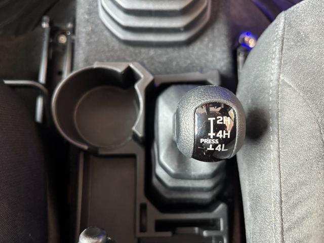 ジムニー ＸＬ　ｉｍａｇｅｏｎリフトアップ　Ｒａｉｎｂｏｗ　Ａｕｔｏ　ＥＣＵチューン　ＲＡＹＳ１６ｉｎＡＷ　モンスタースポーツマフラー　ＢＲＩＤＥシート　カロッツェリアナビ（ＤＴＶ／Ｂｌｕｅｔｏｏｔｈ）　スマートキー（45枚目）