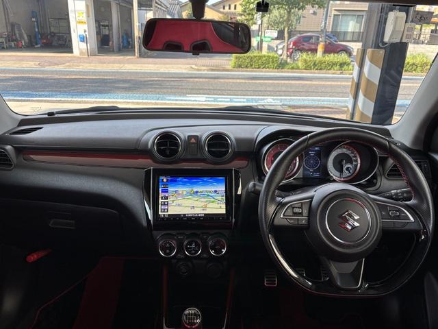 スイフトスポーツ ベースグレード 6MT HKSマフラー BLITZ車高調 BRIDEシート RMP17inAW BLITZエアクリ/タワーバー Panasonicナビ(DTV/Bluetooth) スマートキー ETC ワンオーナー(4枚目)