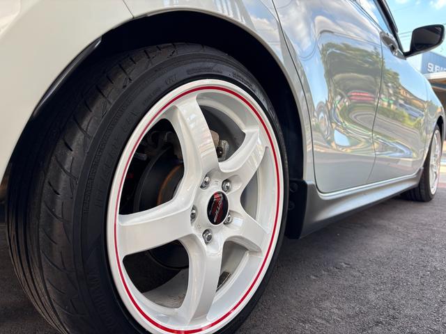 スイフトスポーツ ベースグレード 6MT HKSマフラー BLITZ車高調 BRIDEシート RMP17inAW BLITZエアクリ/タワーバー Panasonicナビ(DTV/Bluetooth) スマートキー ETC ワンオーナー(61枚目)