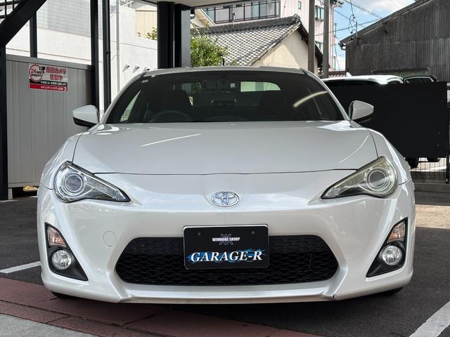 86 GT 6MT 純正ナビ(DTV/Bluetooth/バックカメラ) 純正17inAW 純正マフラー 純正サスペンション スマートキー フォグランプ 電格ミラー オートライト ETC(4枚目)