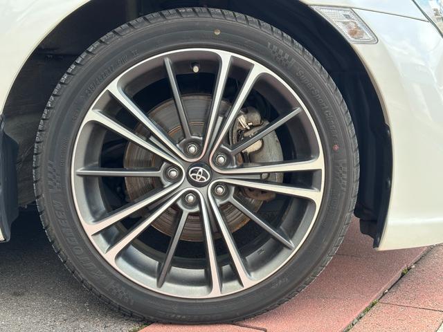 86 GT 6MT 純正ナビ(DTV/Bluetooth/バックカメラ) 純正17inAW 純正マフラー 純正サスペンション スマートキー フォグランプ 電格ミラー オートライト ETC(10枚目)