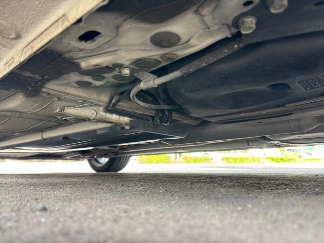 86 GT 6MT 純正ナビ(DTV/Bluetooth/バックカメラ) 純正17inAW 純正マフラー 純正サスペンション スマートキー フォグランプ 電格ミラー オートライト ETC(20枚目)