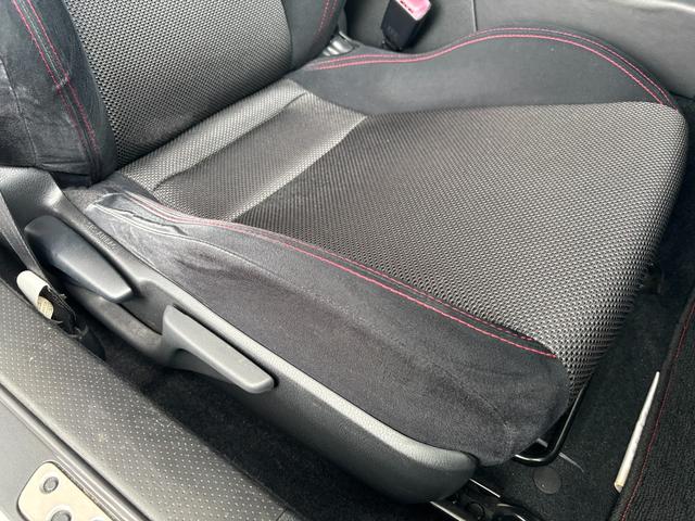 86 GT 6MT 純正ナビ(DTV/Bluetooth/バックカメラ) 純正17inAW 純正マフラー 純正サスペンション スマートキー フォグランプ 電格ミラー オートライト ETC(27枚目)