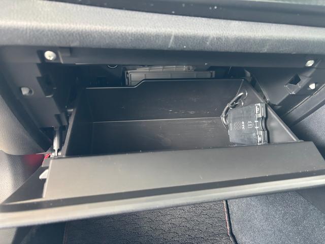 86 GT 6MT 純正ナビ(DTV/Bluetooth/バックカメラ) 純正17inAW 純正マフラー 純正サスペンション スマートキー フォグランプ 電格ミラー オートライト ETC(51枚目)