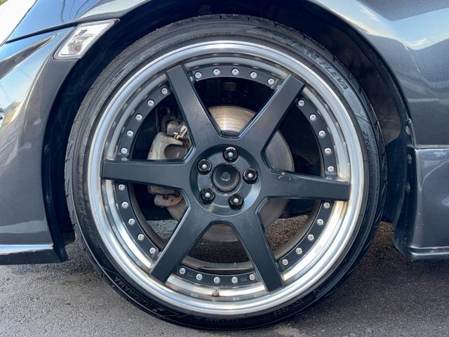 ８６ ＧＴリミテッド　ＴＯＭ’Ｓ　フロントバンパー社外サイドステップＴＲＵＳＴマフラー　ＷＯＲＫ　ＺＥＡＳＴ１９ｉｎＡＷＶａｌｅｎｔｉテール　ＢＬＩＴＺシフトノブ　純正ナビ（Ｂｌｕｅｔｏｏｔｈ／ＴＶ／バックカメラ）　ＥＴＣ（13枚目）