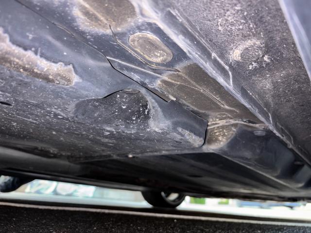 ８６ ＧＴリミテッド　ＴＯＭ’Ｓ　フロントバンパー社外サイドステップＴＲＵＳＴマフラー　ＷＯＲＫ　ＺＥＡＳＴ１９ｉｎＡＷＶａｌｅｎｔｉテール　ＢＬＩＴＺシフトノブ　純正ナビ（Ｂｌｕｅｔｏｏｔｈ／ＴＶ／バックカメラ）　ＥＴＣ（20枚目）