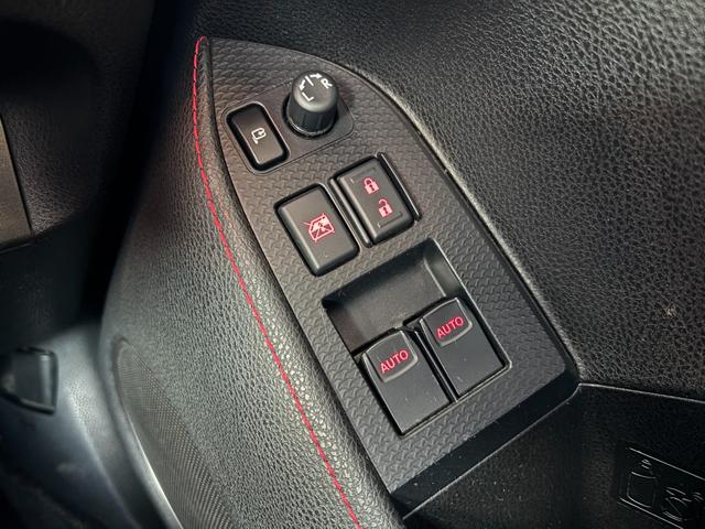 ８６ ＧＴリミテッド　ＴＯＭ’Ｓ　フロントバンパー社外サイドステップＴＲＵＳＴマフラー　ＷＯＲＫ　ＺＥＡＳＴ１９ｉｎＡＷＶａｌｅｎｔｉテール　ＢＬＩＴＺシフトノブ　純正ナビ（Ｂｌｕｅｔｏｏｔｈ／ＴＶ／バックカメラ）　ＥＴＣ（46枚目）