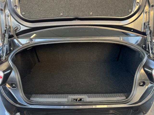 ８６ ＧＴリミテッド　ＴＯＭ’Ｓ　フロントバンパー社外サイドステップＴＲＵＳＴマフラー　ＷＯＲＫ　ＺＥＡＳＴ１９ｉｎＡＷＶａｌｅｎｔｉテール　ＢＬＩＴＺシフトノブ　純正ナビ（Ｂｌｕｅｔｏｏｔｈ／ＴＶ／バックカメラ）　ＥＴＣ（54枚目）