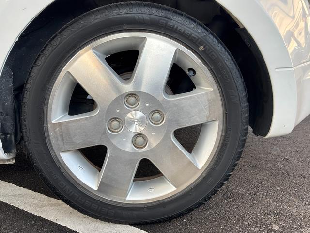 ★純正１５インチアルミホイール