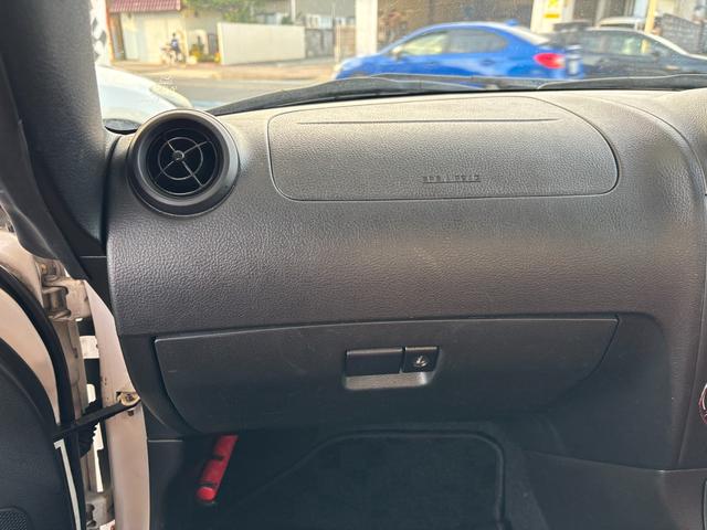 車両についてご不明な点がございましたら追加で画像をお送りすることも可能です！