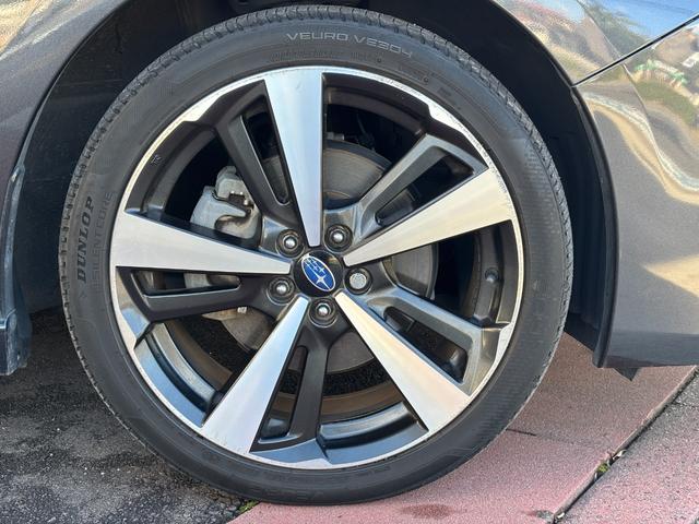 ★純正１８インチアルミホイール