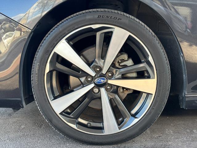 ★純正１８インチアルミホイール