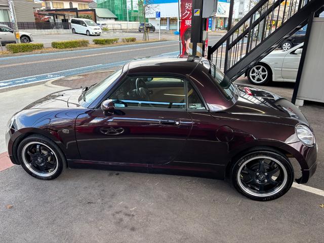 コペン アルティメットエディションIIメモリアル 5MT 純正RECAROシート BLITZマフラー KYBサスペンション pivotマルチゲージ 社外15inAW テイクオフブローオフバルブ カロッツェリアナビ 社外ドラレコ ETC キーレス(21枚目)