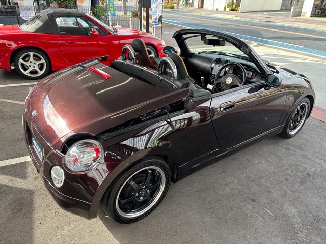 コペン アルティメットエディションIIメモリアル 5MT 純正RECAROシート BLITZマフラー KYBサスペンション pivotマルチゲージ 社外15inAW テイクオフブローオフバルブ カロッツェリアナビ 社外ドラレコ ETC キーレス(65枚目)