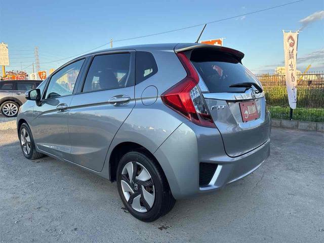 フィットハイブリッド Ｌパッケージ　ハイブリッド　ドライブレコーダー　ＥＴＣ　バックカメラ　ナビ　ＴＶ　オートクルーズコントロール　オートライト　ＬＥＤヘッドランプ　スマートキー　アイドリングストップ　電動格納ミラー　ＡＴ（18枚目）