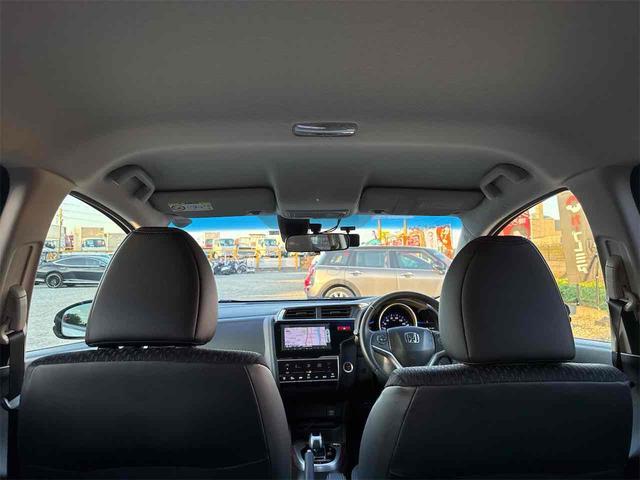 フィットハイブリッド Ｌパッケージ　ハイブリッド　ドライブレコーダー　ＥＴＣ　バックカメラ　ナビ　ＴＶ　オートクルーズコントロール　オートライト　ＬＥＤヘッドランプ　スマートキー　アイドリングストップ　電動格納ミラー　ＡＴ（21枚目）