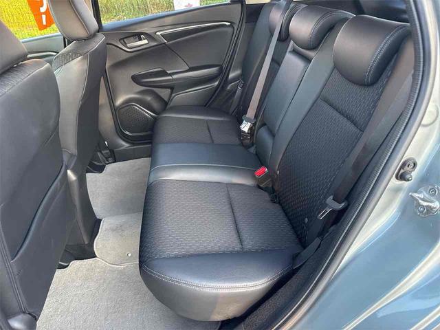 フィットハイブリッド Ｌパッケージ　ハイブリッド　ドライブレコーダー　ＥＴＣ　バックカメラ　ナビ　ＴＶ　オートクルーズコントロール　オートライト　ＬＥＤヘッドランプ　スマートキー　アイドリングストップ　電動格納ミラー　ＡＴ（28枚目）