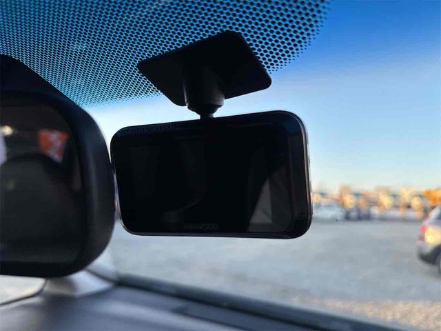 フィットハイブリッド Ｌパッケージ　ハイブリッド　ドライブレコーダー　ＥＴＣ　バックカメラ　ナビ　ＴＶ　オートクルーズコントロール　オートライト　ＬＥＤヘッドランプ　スマートキー　アイドリングストップ　電動格納ミラー　ＡＴ（30枚目）