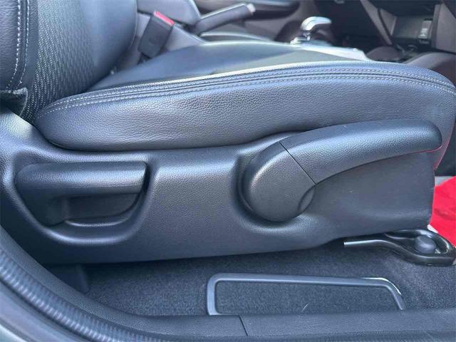 フィットハイブリッド Ｌパッケージ　ハイブリッド　ドライブレコーダー　ＥＴＣ　バックカメラ　ナビ　ＴＶ　オートクルーズコントロール　オートライト　ＬＥＤヘッドランプ　スマートキー　アイドリングストップ　電動格納ミラー　ＡＴ（42枚目）