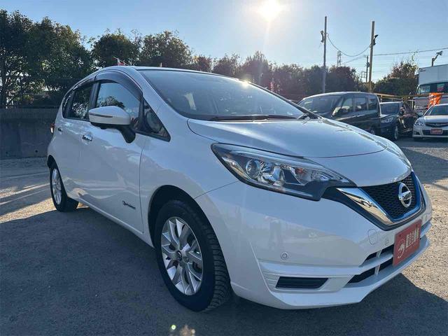 ノート ｅ－パワー　Ｘ　Ｖセレクション　ドライブレコーダー　ＥＴＣ　全周囲カメラ　ナビ　ＴＶ　クリアランスソナー　レーンアシスト　衝突被害軽減システム　アルミホイール　オートライト　ＬＥＤヘッドランプ　スマートキー　アイドリングストップ（13枚目）