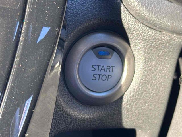 ノート ｅ－パワー　Ｘ　Ｖセレクション　ドライブレコーダー　ＥＴＣ　全周囲カメラ　ナビ　ＴＶ　クリアランスソナー　レーンアシスト　衝突被害軽減システム　アルミホイール　オートライト　ＬＥＤヘッドランプ　スマートキー　アイドリングストップ（53枚目）