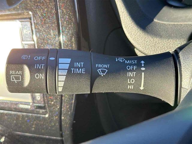 ノート ｅ－パワー　Ｘ　Ｖセレクション　ドライブレコーダー　ＥＴＣ　全周囲カメラ　ナビ　ＴＶ　クリアランスソナー　レーンアシスト　衝突被害軽減システム　アルミホイール　オートライト　ＬＥＤヘッドランプ　スマートキー　アイドリングストップ（55枚目）