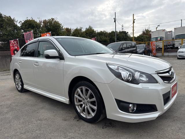 レガシィＢ４ ２．５ｉアイサイトＢスポーツ　４ＷＤ　ＥＴＣ　レーンアシスト　オートクルーズコントロール　衝突被害軽減システム　バックカメラ　ナビ　ＴＶ　アルミホイール　オートライト　ＣＶＴ　スマートキー　電動格納ミラー　盗難防止システム（12枚目）