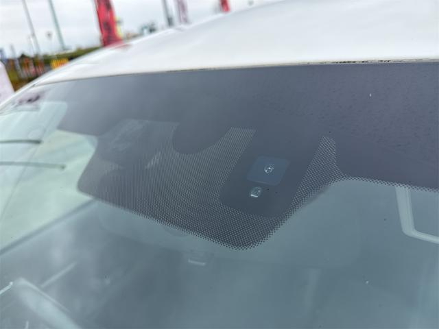 レガシィＢ４ ２．５ｉアイサイトＢスポーツ　４ＷＤ　ＥＴＣ　レーンアシスト　オートクルーズコントロール　衝突被害軽減システム　バックカメラ　ナビ　ＴＶ　アルミホイール　オートライト　ＣＶＴ　スマートキー　電動格納ミラー　盗難防止システム（32枚目）