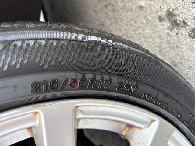 レガシィＢ４ ２．５ｉアイサイトＢスポーツ　４ＷＤ　ＥＴＣ　レーンアシスト　オートクルーズコントロール　衝突被害軽減システム　バックカメラ　ナビ　ＴＶ　アルミホイール　オートライト　ＣＶＴ　スマートキー　電動格納ミラー　盗難防止システム（41枚目）