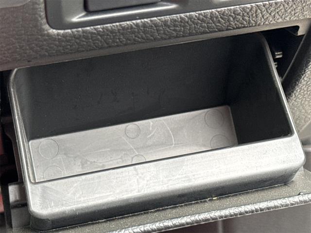 レガシィＢ４ ２．５ｉアイサイトＢスポーツ　４ＷＤ　ＥＴＣ　レーンアシスト　オートクルーズコントロール　衝突被害軽減システム　バックカメラ　ナビ　ＴＶ　アルミホイール　オートライト　ＣＶＴ　スマートキー　電動格納ミラー　盗難防止システム（52枚目）