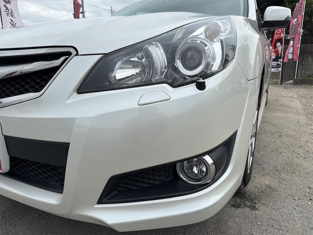 レガシィＢ４ ２．５ｉアイサイトＢスポーツ　４ＷＤ　ＥＴＣ　レーンアシスト　オートクルーズコントロール　衝突被害軽減システム　バックカメラ　ナビ　ＴＶ　アルミホイール　オートライト　ＣＶＴ　スマートキー　電動格納ミラー　盗難防止システム（54枚目）