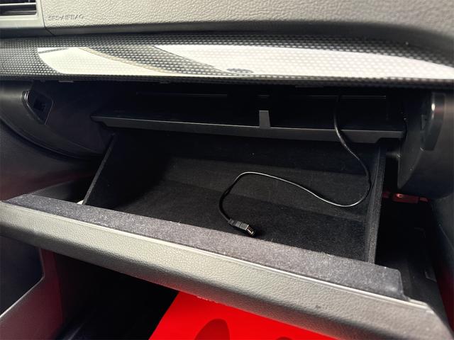 レガシィＢ４ ２．５ｉアイサイトＢスポーツ　４ＷＤ　ＥＴＣ　レーンアシスト　オートクルーズコントロール　衝突被害軽減システム　バックカメラ　ナビ　ＴＶ　アルミホイール　オートライト　ＣＶＴ　スマートキー　電動格納ミラー　盗難防止システム（62枚目）