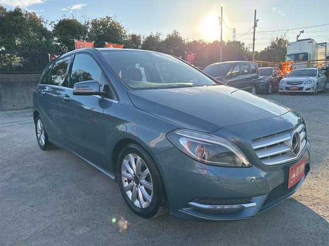 お車の知識がなくても大丈夫です！皆様のご来店をスタッフ一同、心よりお待ちしております。