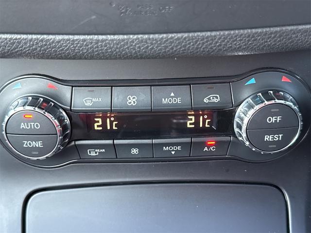 当店のお車をご覧いただきましてありがとうございます。お車についてのご質問やお見積りのご依頼、ご購入にあたってのご相談などお気軽にお問い合わせ下さい！