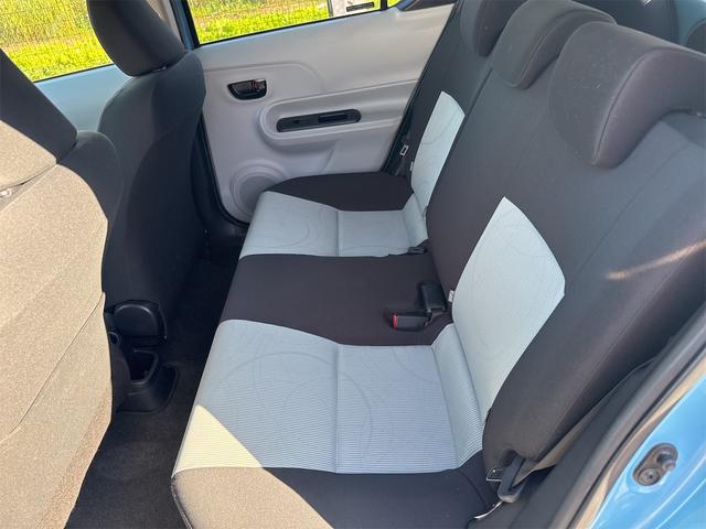 アクア Ｓ　ＥＴＣ　ナビ　ＴＶ　クリアランスソナー　オートライト　スマートキー　電動格納ミラー　ＣＶＴ　衝突安全ボディ　ＡＢＳ　ＥＳＣ　エアコン　パワーステアリング　パワーウィンドウ（26枚目）