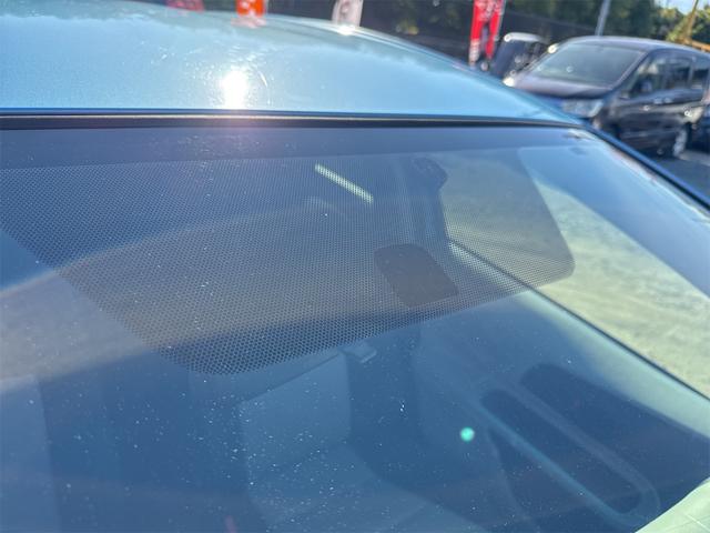 アクア Ｓ　ＥＴＣ　ナビ　ＴＶ　クリアランスソナー　オートライト　スマートキー　電動格納ミラー　ＣＶＴ　衝突安全ボディ　ＡＢＳ　ＥＳＣ　エアコン　パワーステアリング　パワーウィンドウ（28枚目）