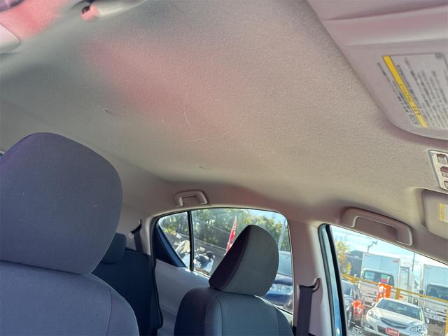 アクア Ｓ　ＥＴＣ　ナビ　ＴＶ　クリアランスソナー　オートライト　スマートキー　電動格納ミラー　ＣＶＴ　衝突安全ボディ　ＡＢＳ　ＥＳＣ　エアコン　パワーステアリング　パワーウィンドウ（32枚目）