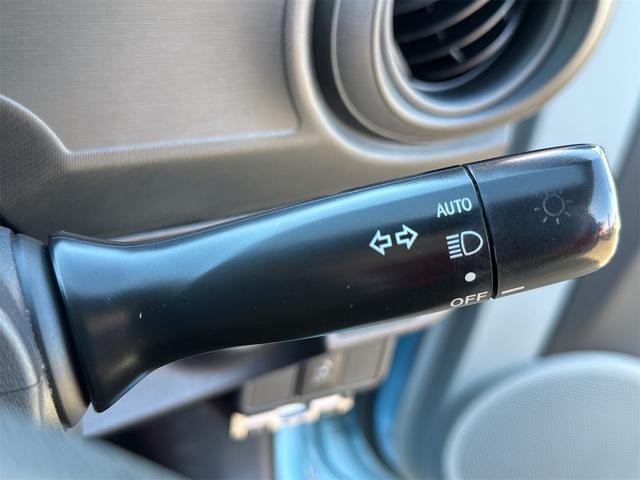 アクア Ｓ　ＥＴＣ　ナビ　ＴＶ　クリアランスソナー　オートライト　スマートキー　電動格納ミラー　ＣＶＴ　衝突安全ボディ　ＡＢＳ　ＥＳＣ　エアコン　パワーステアリング　パワーウィンドウ（34枚目）